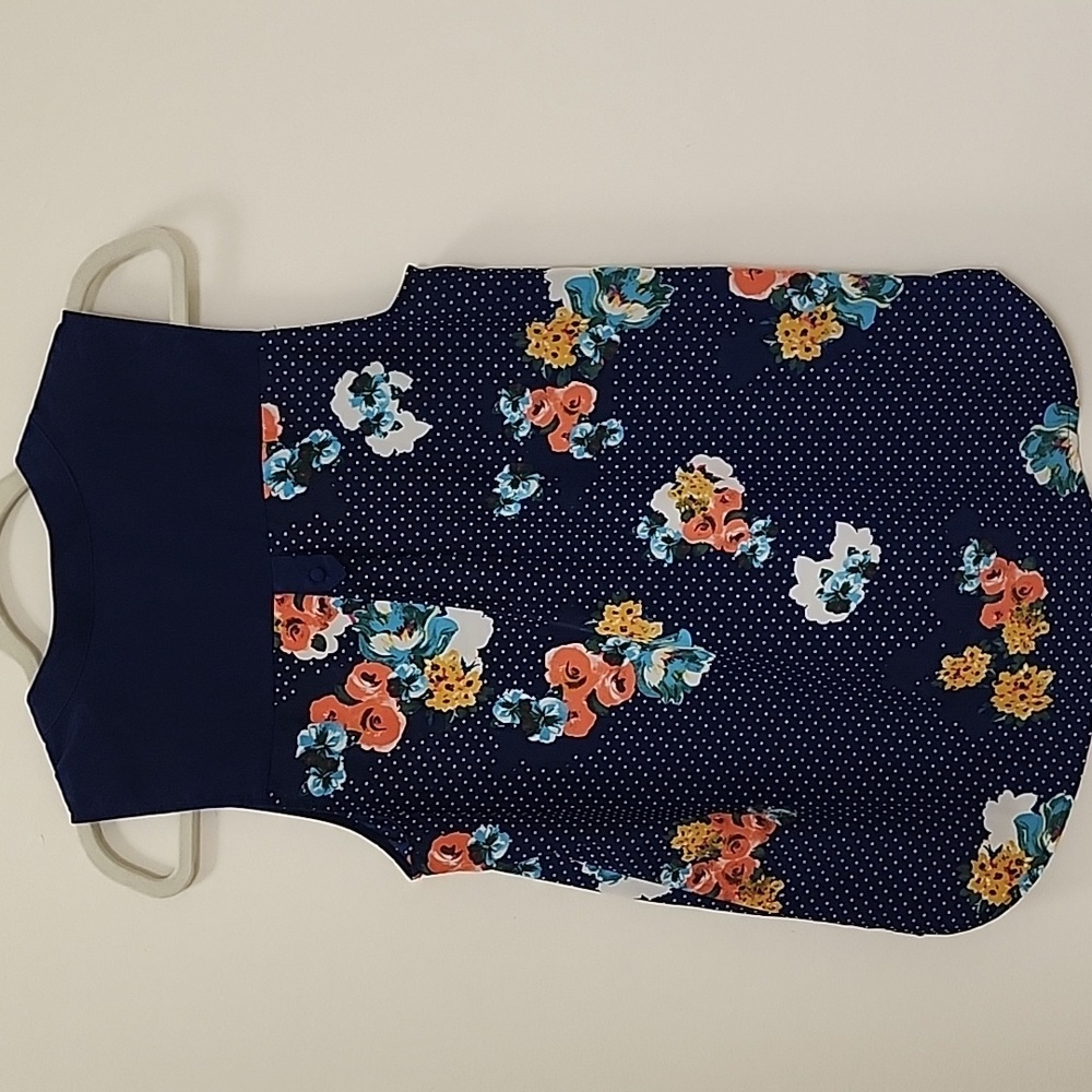 Modcloth Navy  Blue Floral V Neck  Tunic Sleeveless Cottagecore Top size  Medium - Picture 10 of 14